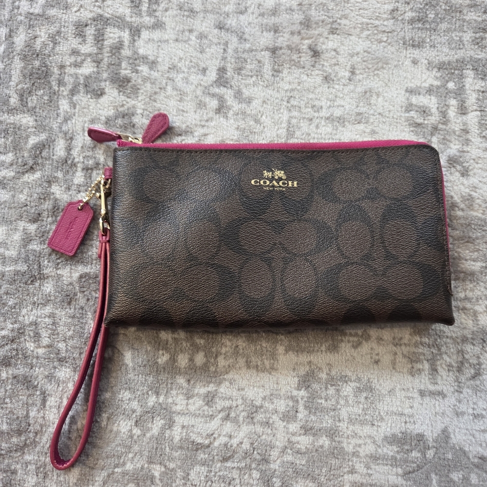 Coach Signature Brown & Pink double zip Wristlet Wallet